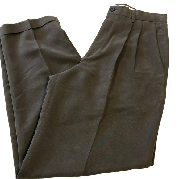 Liz Claiborne Men's Pleated Loose Fit Pants w/Cuffs Green Sz 32x30 Pressed Seam - Picture 1 of 8